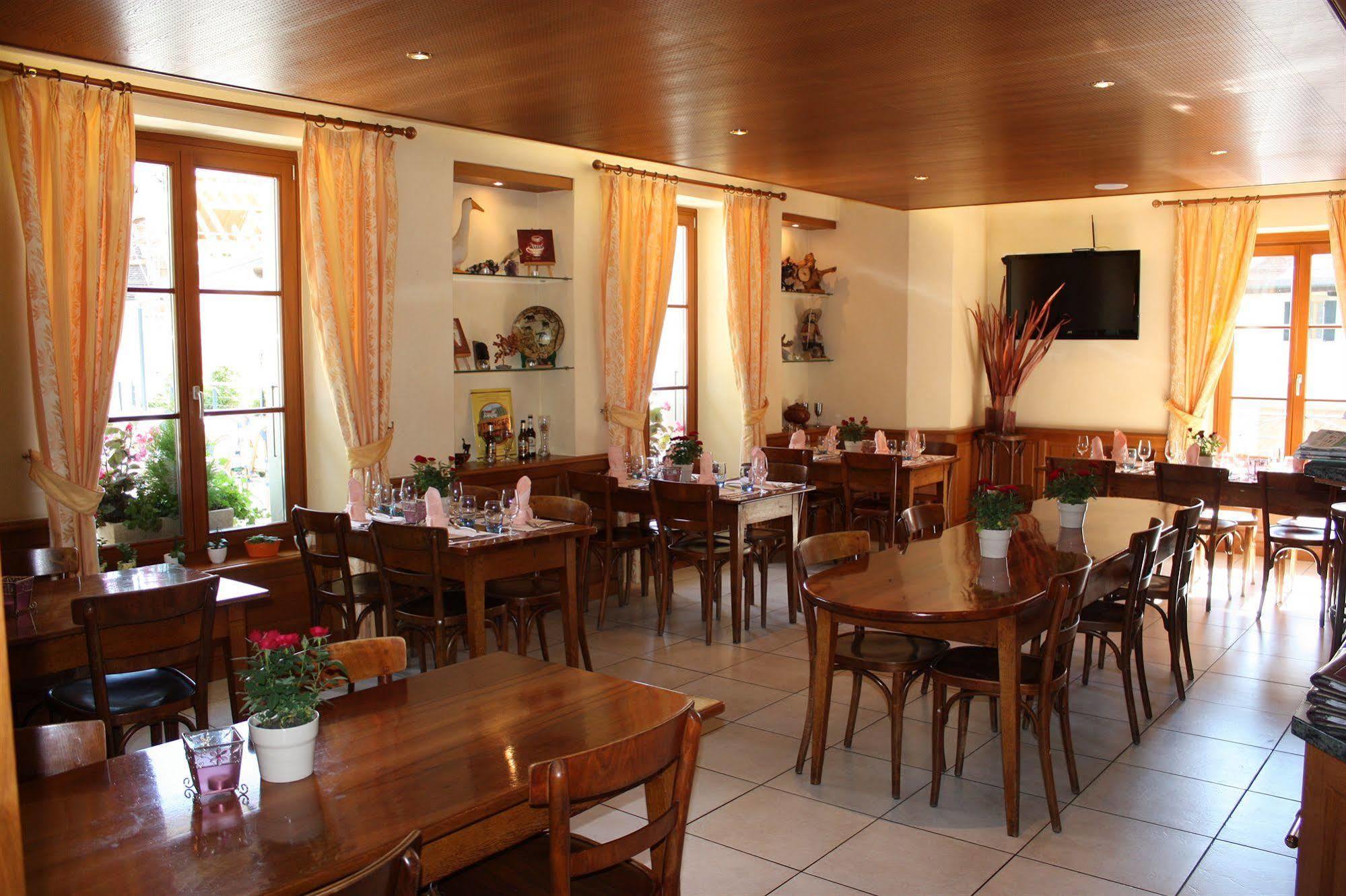 Auberge Communale A L'Union Gilly Eksteriør bilde